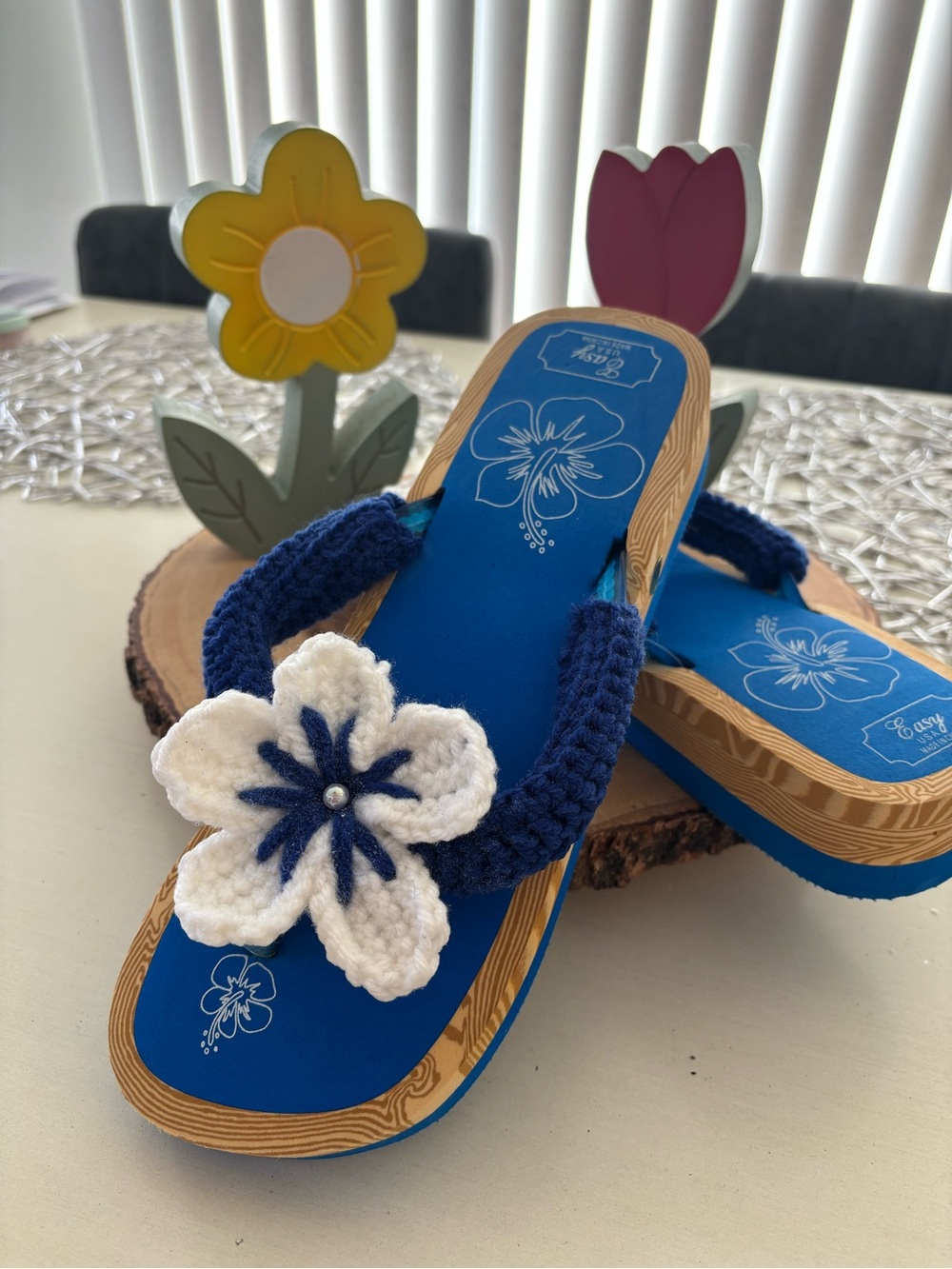 🌸. Blue Floral Crochet Flower Flip Flops
